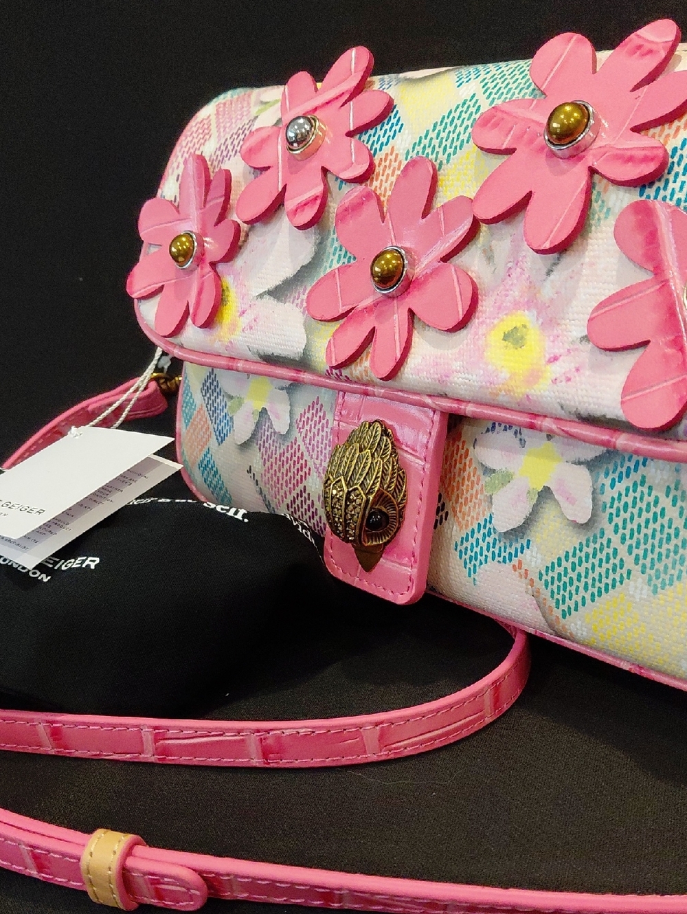 KURT GEIGER LONDON CAMDON FLAP FLOWER SHOULDER/CROSSBODY - Picture 3 of 12